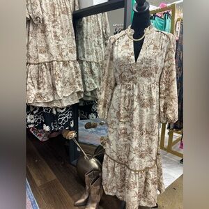 UMGEE Midi Floral Dress
